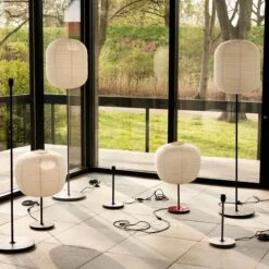 HAY Common Table Schirm Peach Fuß Signalrot -Heimbeleuchtung 10003277 7