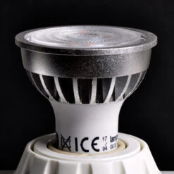 GU10 5W 830 LED-Reflektor 55° 3er-Set 11 GU10 5W 830 LED-Reflektor 55° 3er-Set -Heimbeleuchtung 10011471 3