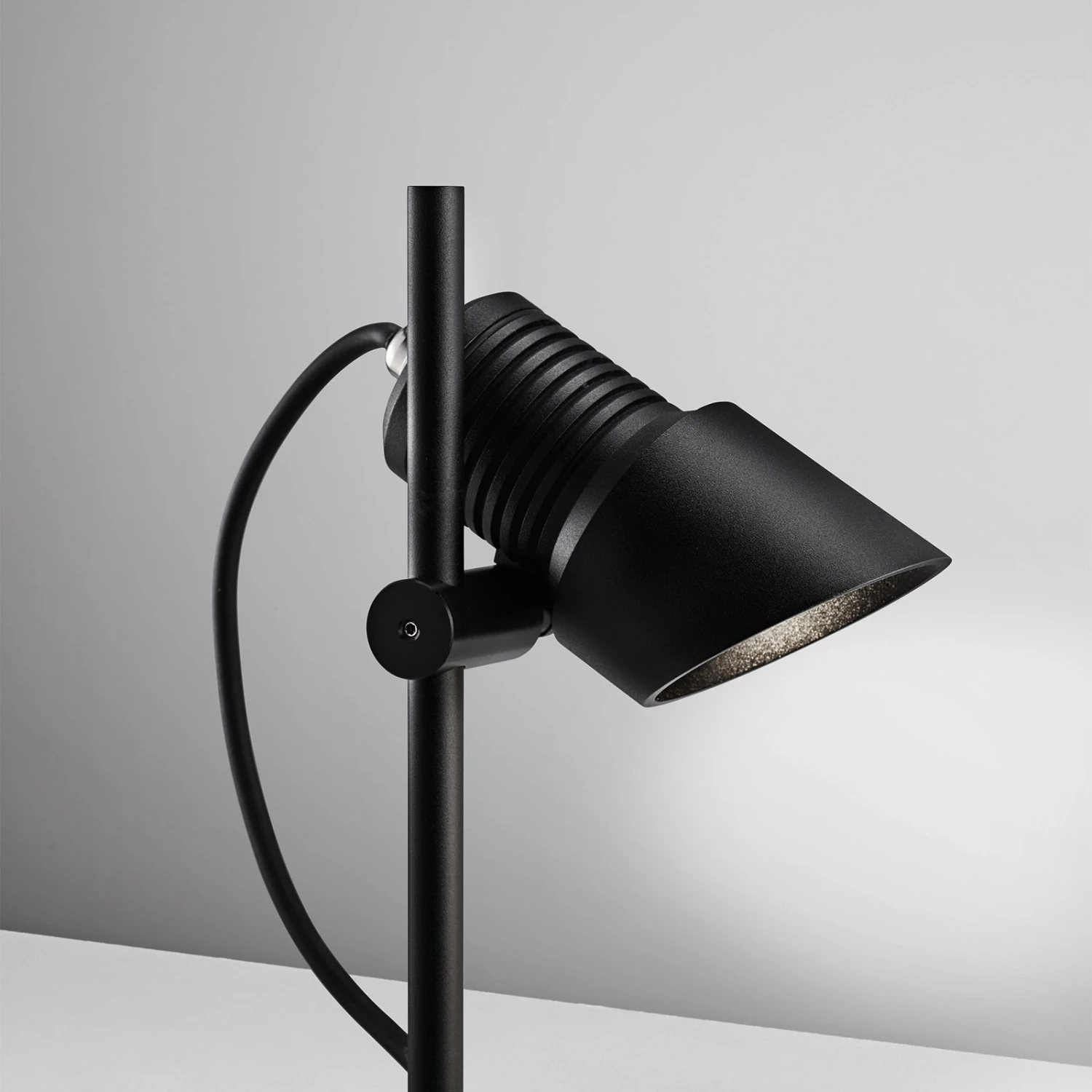 Egger Atlantis LED-Wegeleuchte Mit Erdspieß 4 Egger Atlantis LED-Wegeleuchte Mit Erdspieß – Bild 2