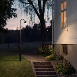 Konstsmide LED-Mastleuchte Vega Schwarz 9 Konstsmide LED-Mastleuchte Vega Schwarz -Heimbeleuchtung 5522480 2