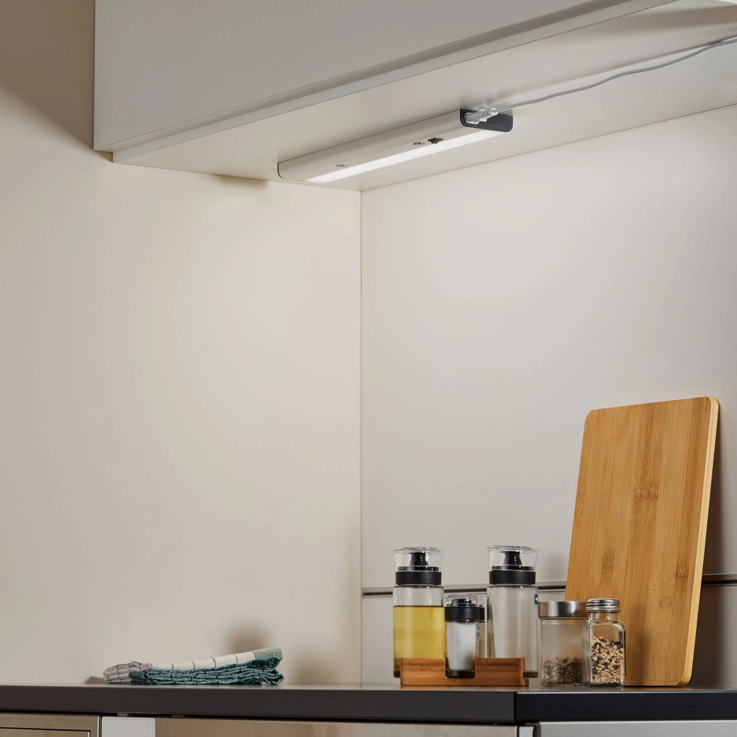 LEDVANCE Linear Flat Unterbaulampe 4.000K Schalter 4 LEDVANCE Linear Flat Unterbaulampe 4.000K Schalter – Bild 2