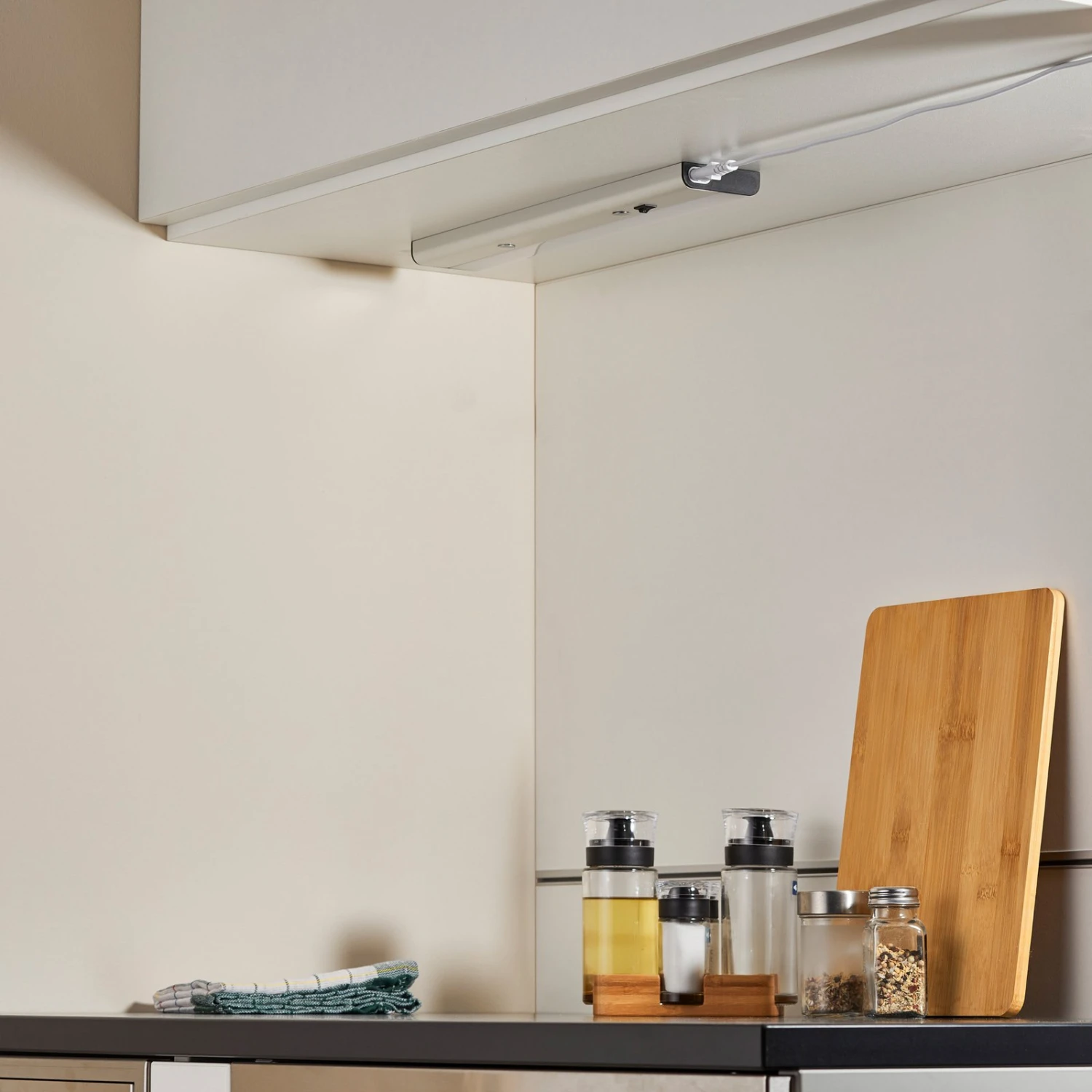 LEDVANCE Linear Flat Unterbaulampe 4.000K Schalter 5 LEDVANCE Linear Flat Unterbaulampe 4.000K Schalter – Bild 3