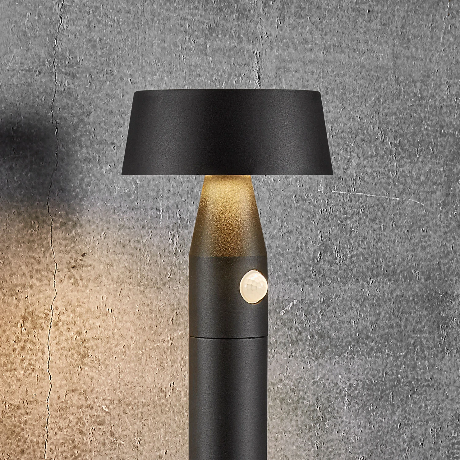 Nordlux LED-Solar-Wegeleuchte Nama, Höhe 90 Cm 5 Nordlux LED-Solar-Wegeleuchte Nama, Höhe 90 Cm – Bild 3