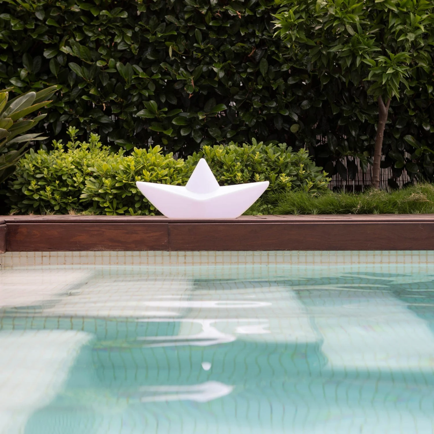 LED-Akkuleuchte The BOAT Lamp, Schwimmfähig, RGBW 9 LED-Akkuleuchte The BOAT Lamp, Schwimmfähig, RGBW – Bild 7