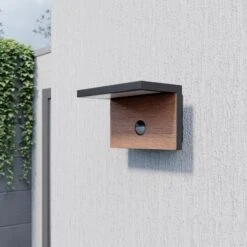 Lucande Lignus LED-Außenwandlampe, Bewegungsmelder 13 Lucande Lignus LED-Außenwandlampe, Bewegungsmelder -Heimbeleuchtung 9619277 2