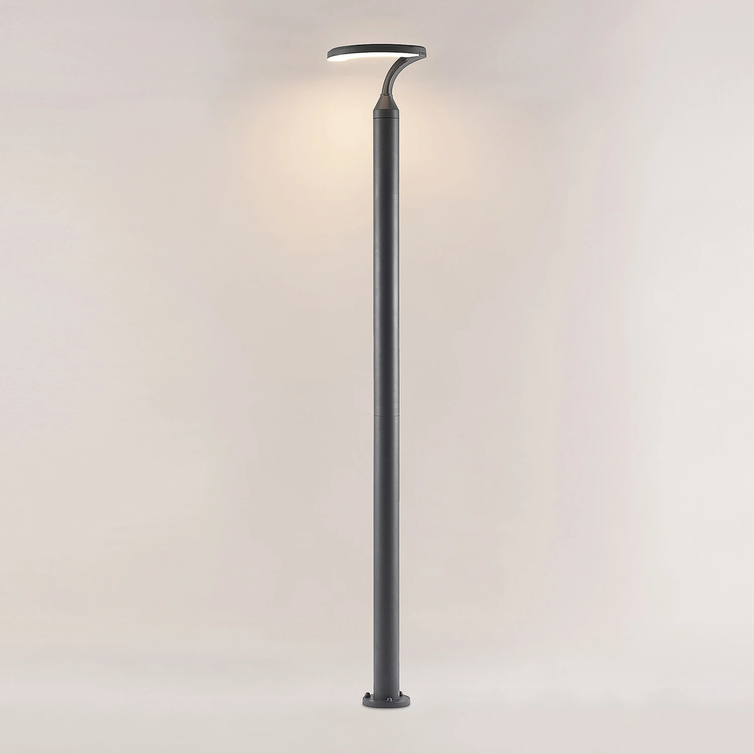 Lindby Keily LED-Mastleuchte, Halbkreis 7 Lindby Keily LED-Mastleuchte, Halbkreis – Bild 5