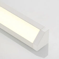 Arcchio Turim LED-Unterbaulampe, CCT, USB, Weiß 17 Arcchio Turim LED-Unterbaulampe, CCT, USB, Weiß -Heimbeleuchtung 9934090 6