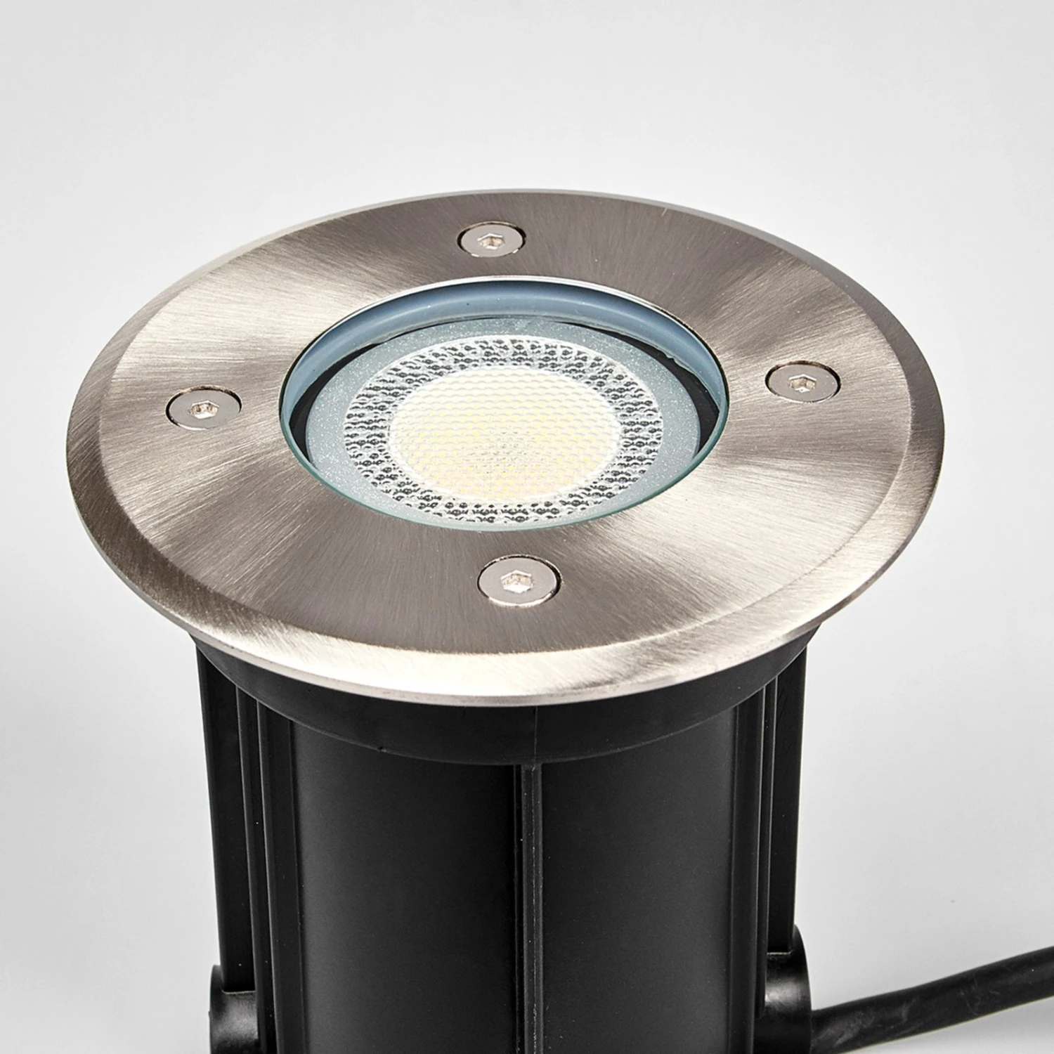 Edelstahl-Bodeneinbauleuchte Insa, IP67 5 Edelstahl-Bodeneinbauleuchte Insa, IP67 – Bild 3