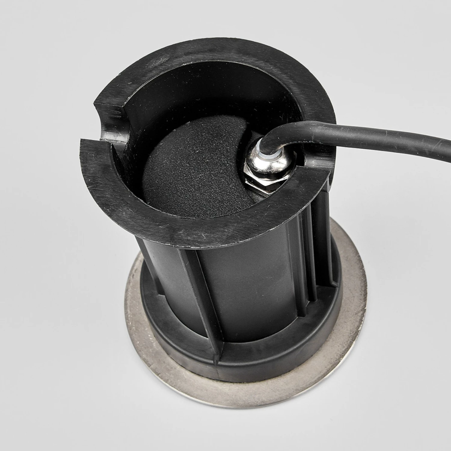 Edelstahl-Bodeneinbauleuchte Insa, IP67 8 Edelstahl-Bodeneinbauleuchte Insa, IP67 – Bild 6