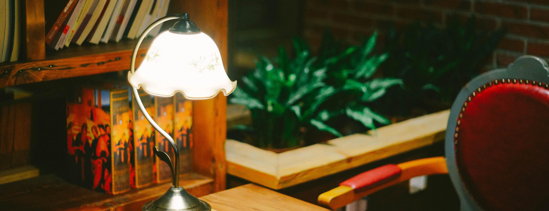 Heimbeleuchtung -Heimbeleuchtung cafe 1571949 1920